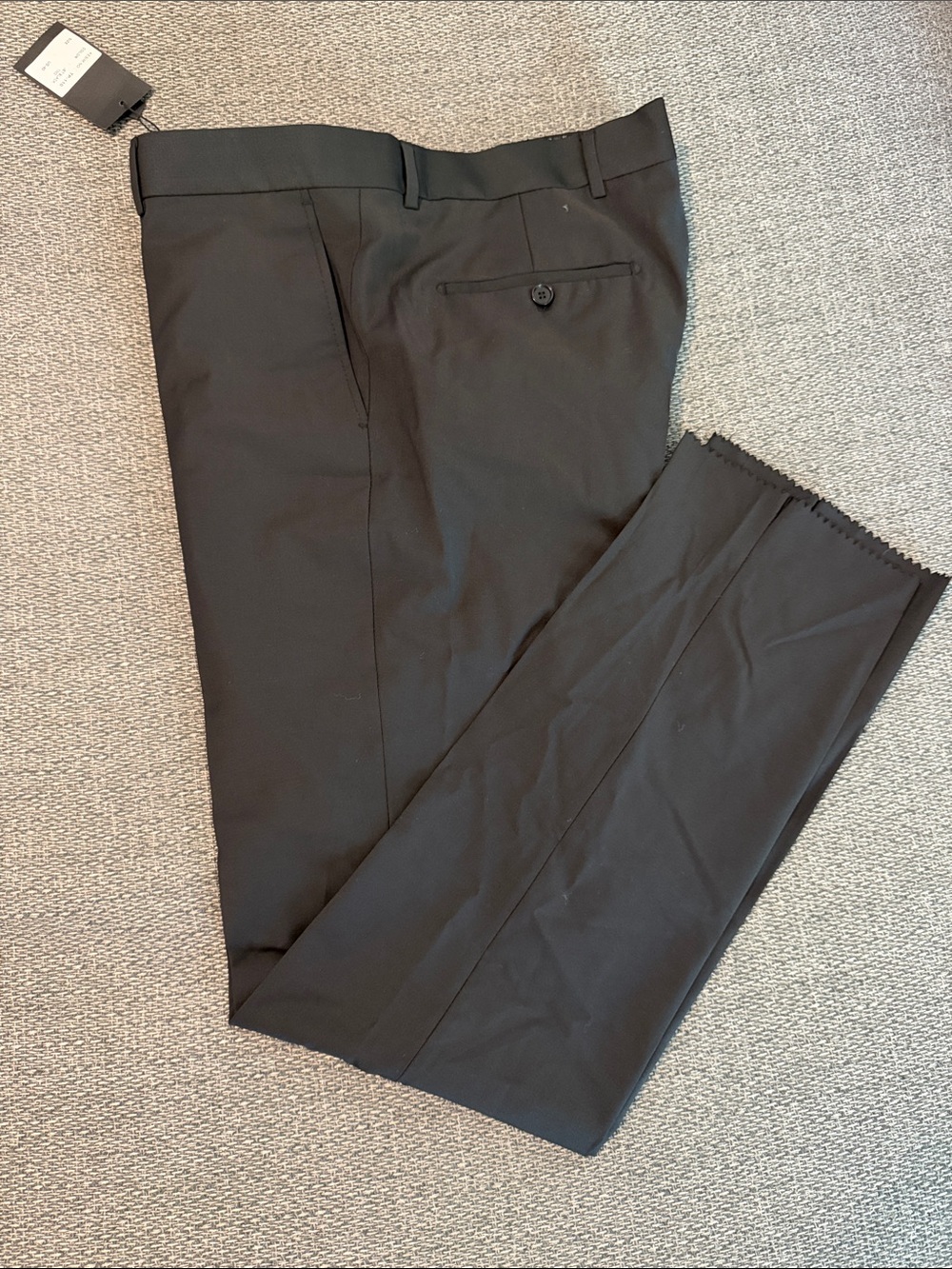 Ron Tomson Black Flat-Front Dress Pants
